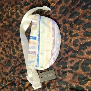 Bnwt guess fanny pack